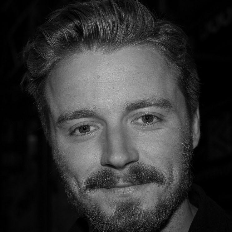 Jack Lowden
