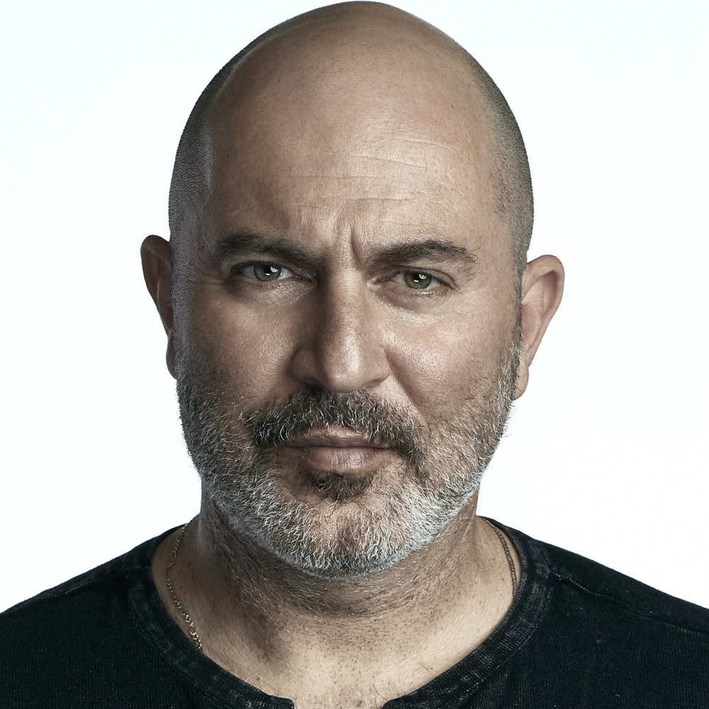 Lior Raz
