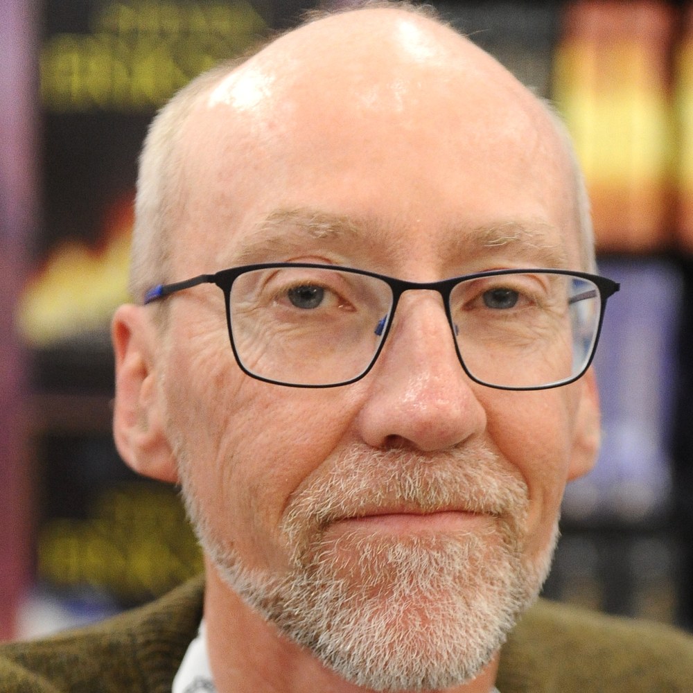 Steven Erikson