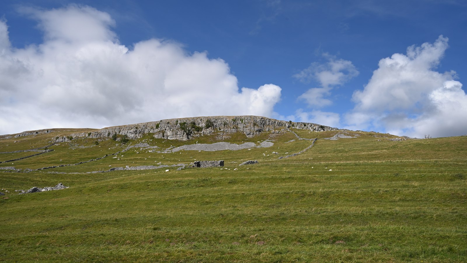 Rope Day on the Cotswold Escarpment and an Expedition Debrief