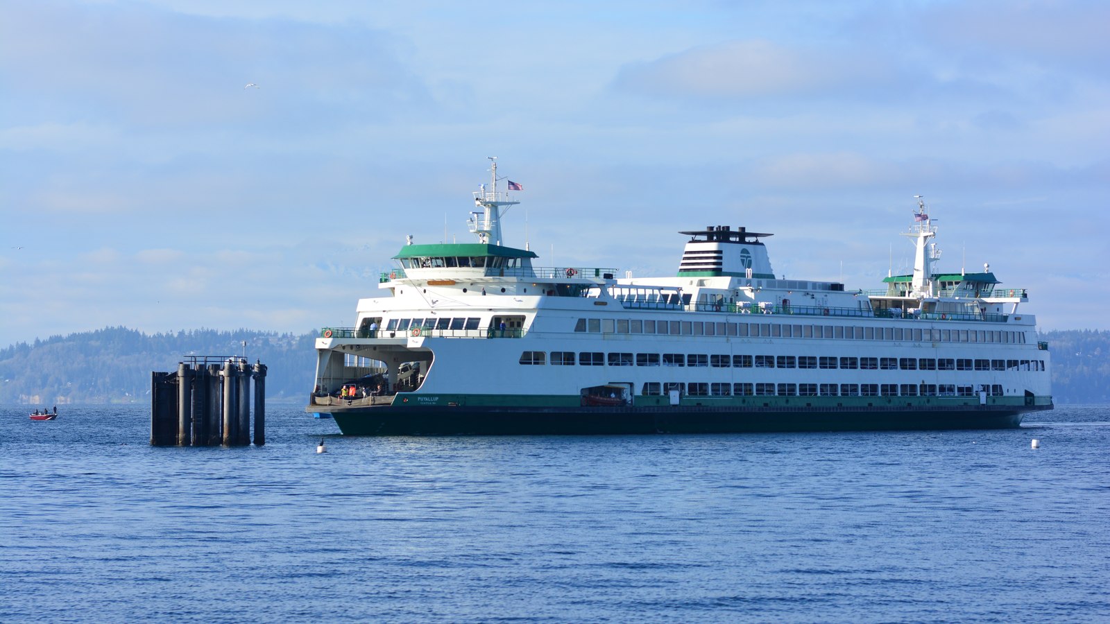 Itinerary Clinic and Europe Talk in an Edmonds Waterfront Hall
