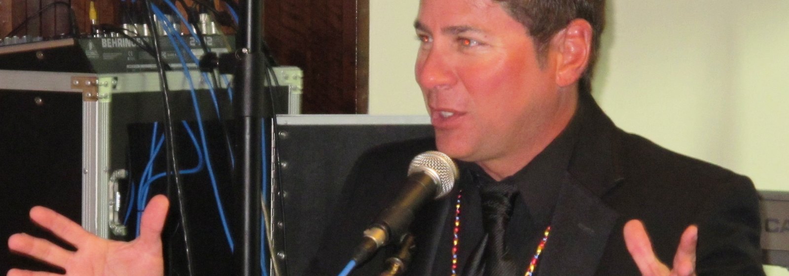 Raymond Arrieta